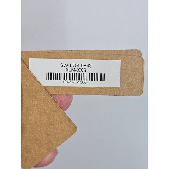 Skims swim top Nwt - Picture 3 of 8